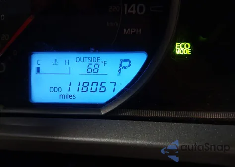 2013 Toyota Rav4 Xle z USA, uszkodzony, nr VIN JTMRFREV1DD023137